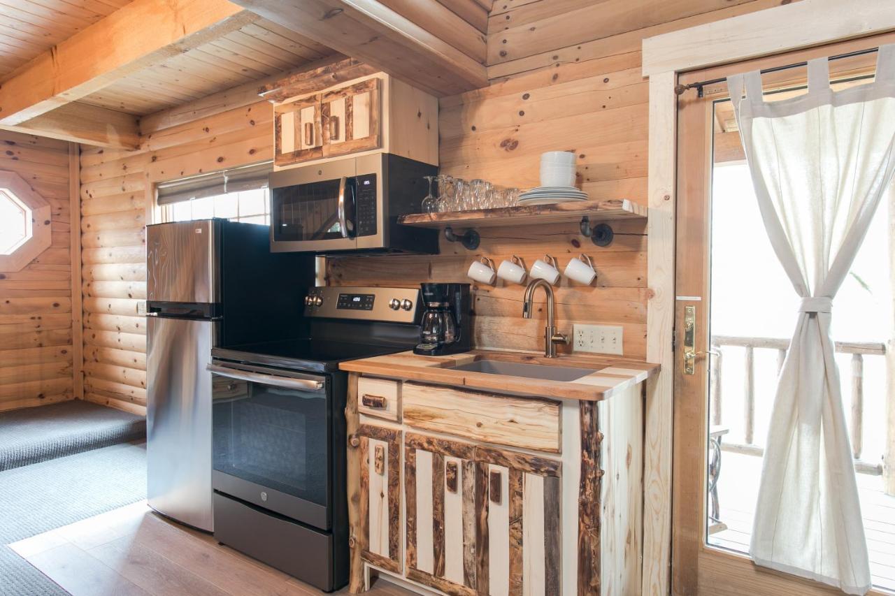 Coblentz Country Lodge By Amish Country Lodging Берлин Екстериор снимка
